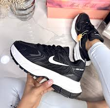 NIKE V2k RUN DAMA PREMIUM + CAJA